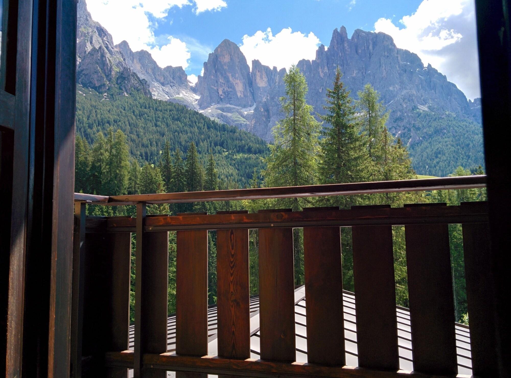 Gh Hotel Fratazza San Martino Di Castrozza Exterior foto