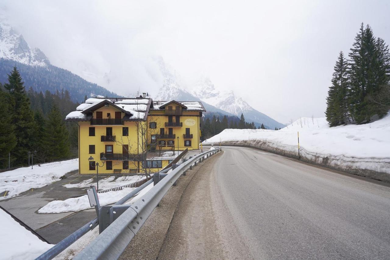 Gh Hotel Fratazza San Martino Di Castrozza Exterior foto